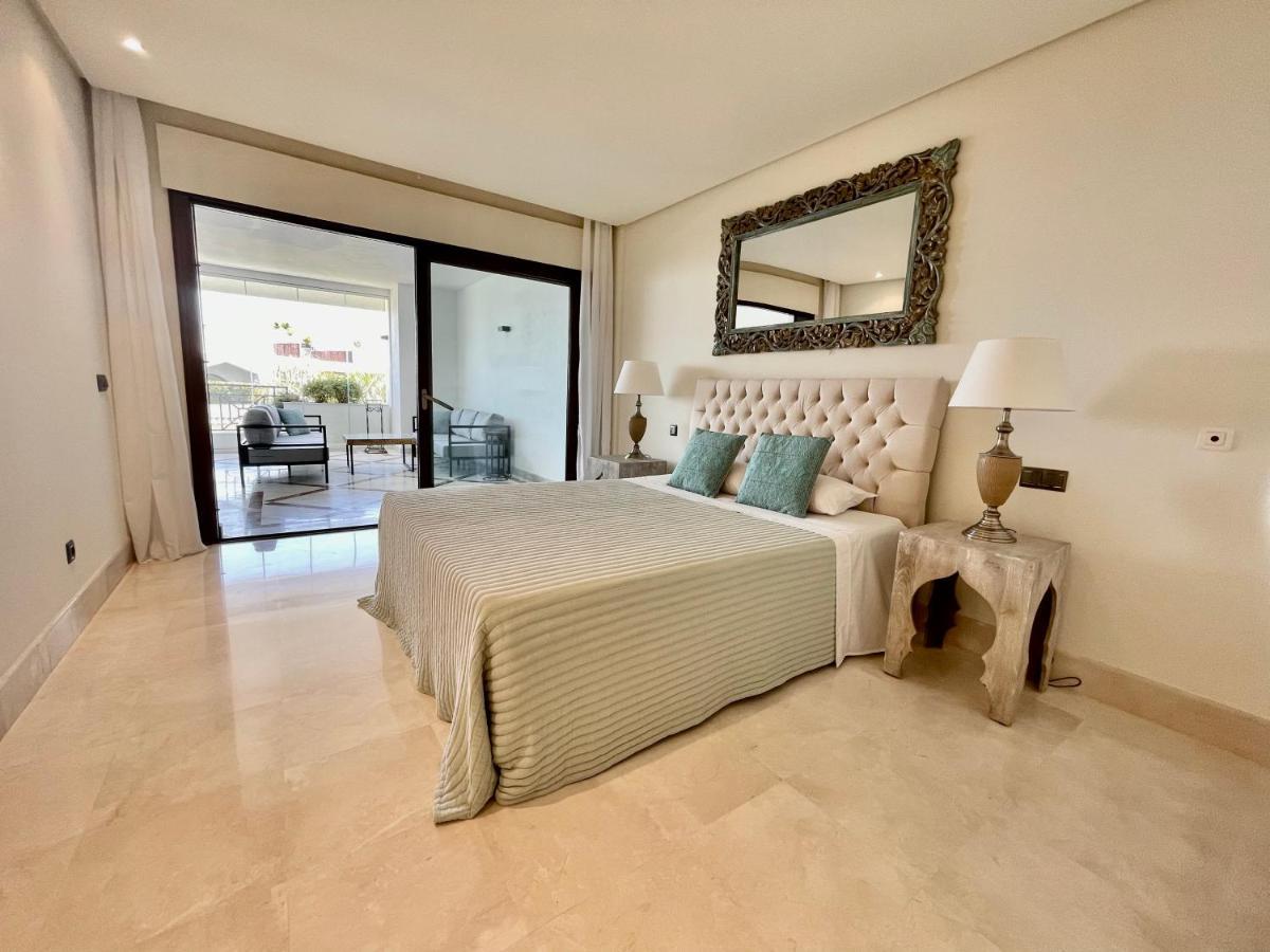 Doncella Beach , Apartamento Con Vistas Al Mar Estepona Zewnętrze zdjęcie