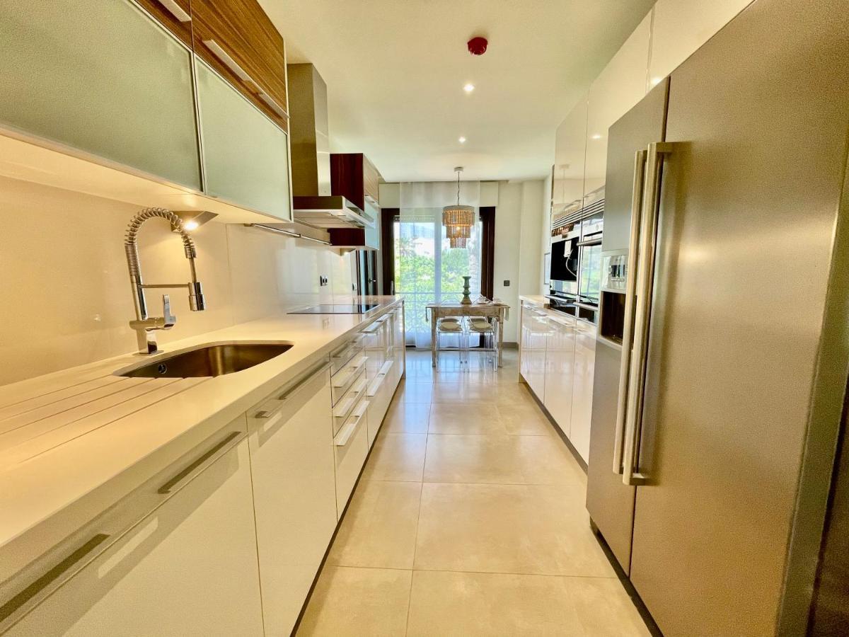 Doncella Beach , Apartamento Con Vistas Al Mar Estepona Zewnętrze zdjęcie